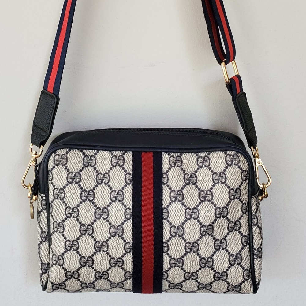 Gucci Navy and Red Crossbody Bag - Picture 2 of 13
